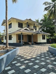 4 BHK House 1950 Sq.ft. for Sale in Calicut, Kozhikode