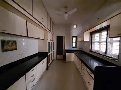4 BHK Apartment 425 Sq. Yards for Sale in