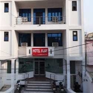 Hotels 6350 Sq.ft. for Sale in Charbagh, Lucknow