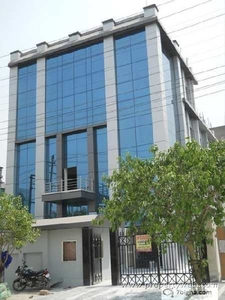 Factory 8500 Sq.ft. for Sale in Block G Sector 63,