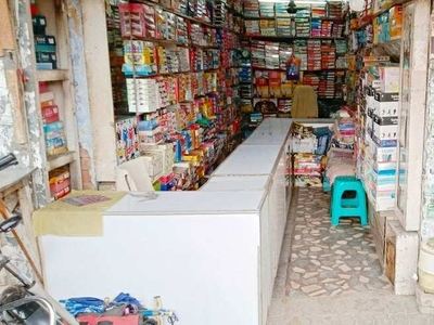 Commercial Shop 220 Sq.ft. for Sale in Bilaspur, Rampur