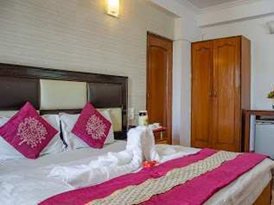 Hotels 6000 Sq.ft. for Sale in Har Ki Pauri, Haridwar
