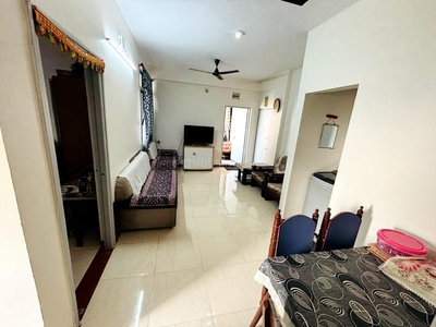 2 BHK Flat for rent in Jivrajpark, Ahmedabad - 1500 Sqft