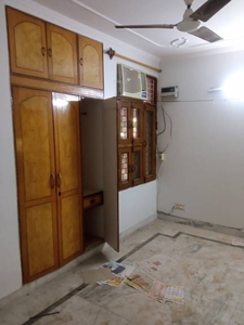 1100 sq ft 2 BHK 2T Apartment for rent in Project at Sector 13 Rohini, Delhi by Agent GARG REALTORS AND BUILDERS PVT LTD