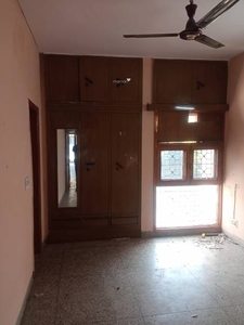 1350 sq ft 3 BHK 2T Apartment for rent in Project at Rohini Sector 9, Delhi by Agent GARG REALTORS AND BUILDERS PVT LTD