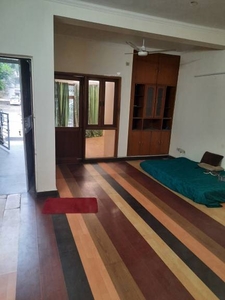 1600 sq ft 3 BHK 2T Apartment for rent in DDA Flats Sarita Vihar at Jasola, Delhi by Agent Lavish Associates