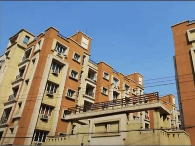 2 BHK flat in Comlex for sale