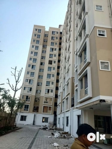 2bhk flat for sale vaishali estate