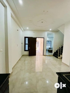 2bhk flat semi furnished 995 sqft 3 tier security ready to move