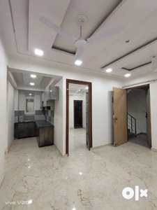 2bhk ready to move Flat available in Noida extension near by Ace City