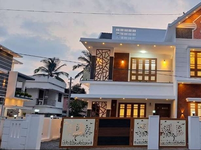 4 BHK Brand New Semi-Furnished House for sale at Mannuthy, Thrissur