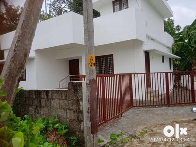 4.5 cent 1000 sqft 2 bhk house for sale at Mulanthuruthy