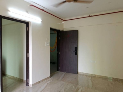 720 sq ft 2 BHK 2T Apartment for rent in Runwal Big Shot at Thane West, Mumbai by Agent Peacock Housing