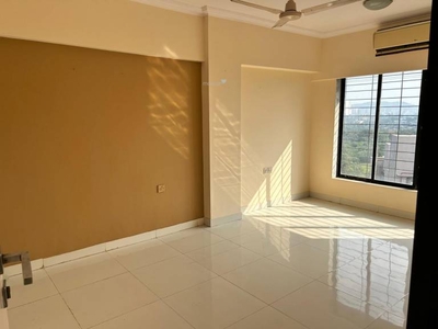 900 sq ft 2 BHK 2T Apartment for rent in Reputed Builder Lake View 3 at Goregaon East, Mumbai by Agent Royal Property Consultancy