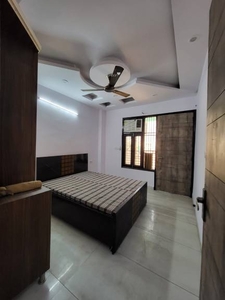 990 sq ft 3 BHK 2T Apartment for rent in Project at Dwarka Mor, Delhi by Agent Anuj