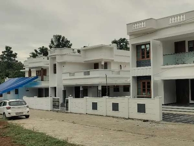 Angamaly Karayamparamb 7 cent, 2250 sqft new 4 bhk house for sale
