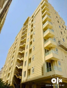 Luxurious Appartment in just 38 Lakhs at Prime Location