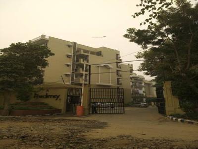 2200 sq ft 3 BHK 3T BuilderFloor for rent in Ardee The Residency at Sector 52, Gurgaon by Agent Sharma Estate