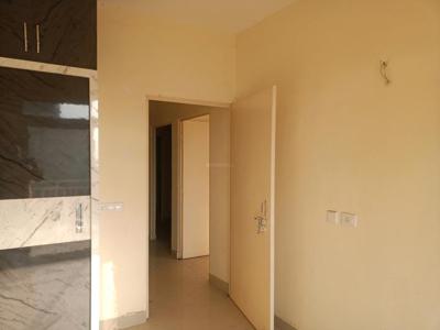3 BHK Flat for rent in Sector 78, Faridabad - 750 Sqft