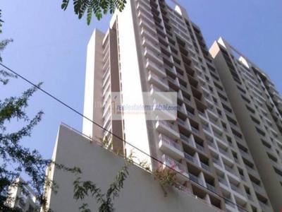 1040 sq ft 3 BHK 3T West facing Apartment for sale at Rs 2.00 crore in Rustomjee Pinnacle 18th floor in Borivali East, Mumbai