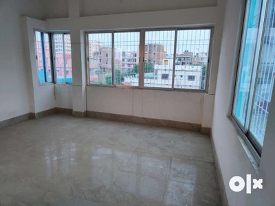 1bhk new flat with big size roof || rent- 5500/- || kali mandir road