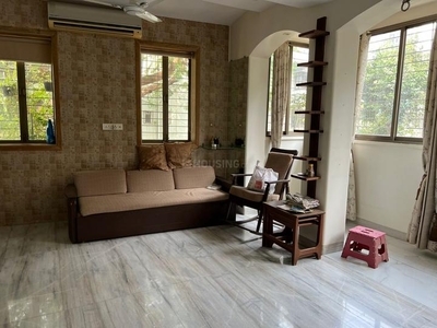 2 BHK Flat for rent in Mahim, Mumbai - 775 Sqft