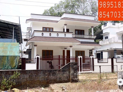 House 4 BHK 2450 sq feet 6 cent near Ettumanoor 64 lakhs