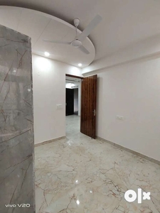 #On Road Project 3bhk flat. READY TO MOVE. Semifurnished