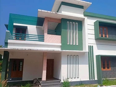 SALE/EXCHANGE 3BHK 1600SQ FT 4CENTS HOUSE IN MEDICAL COLLEGE THRISSUR
