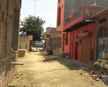 270 sq ft East facing Plot for sale at Rs 4.50 lacs in ssb group in Mithapur, Delhi