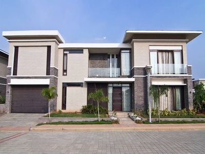 4800 sq ft 4 BHK 5T East facing Villa for sale at Rs 10.00 crore in Chaithanya Smaran in Kannamangala, Bangalore