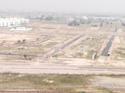 135 Sq.Yd. Plot in Sector 6 Wave City Ghaziabad