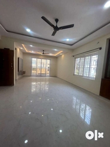 2bhk flat for lease cum rent