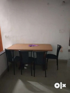 2bhk furnished flat for family and working bachelor