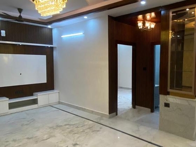 3 Bedroom 110 Sq.Mt. Builder Floor in Shakti Khand 2 Ghaziabad