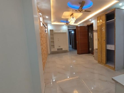 3 Bedroom 162 Sq.Mt. Builder Floor in Vasundhara Ghaziabad