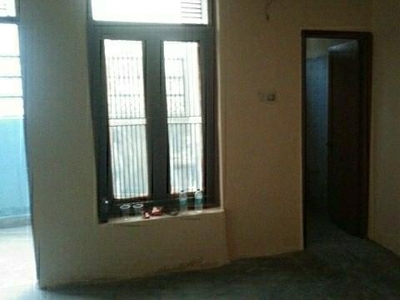 6 Bedroom 150 Sq.Yd. Villa in Lal Kuan Ghaziabad