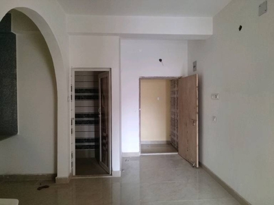 651 sq ft 2 BHK 2T West facing Completed property Apartment for sale at Rs 20.00 lacs in Project in Baguiati, Kolkata