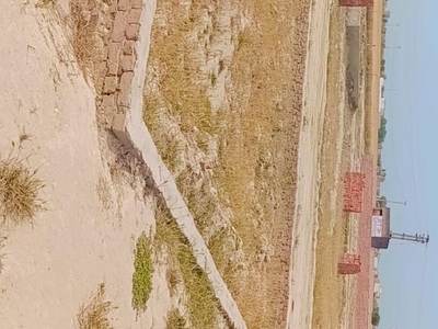 Badarpur Border Se 12 Km Ki Duri Par Faridabad Mai Plots