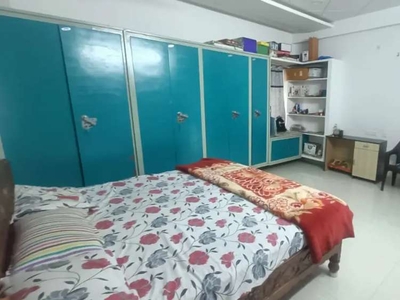 Double bedroom flat for rent