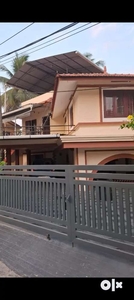 (ladeis bachilers) 1bhk house upstairs for rent near kusat
