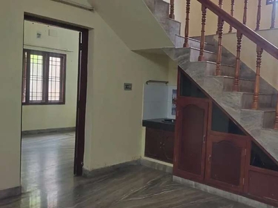 SINGLE ROOM SPACE FOR LADIES IN EDAPPALLY