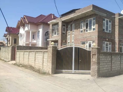 Two storey house for sale at bagat e kani pora Chinar colony