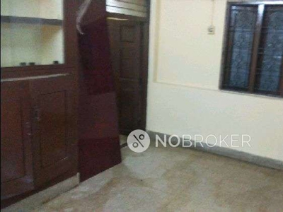 1 BHK Flat In Stand Alone Building for Rent In Vadapalani