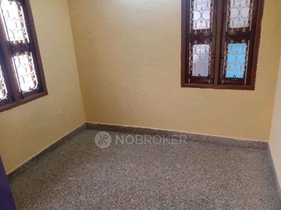 1 BHK House for Rent In No4955, Kamarajar Salai
