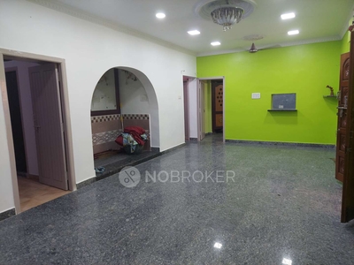 2 BHK Flat In Balam Sruthe Flats for Rent In Selaiyur