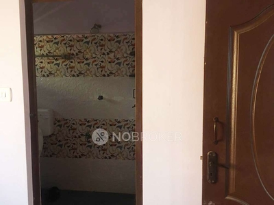 2 BHK Flat In Stand-alone Building for Rent In Ambattur