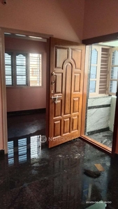 2 BHK Flat In Standalone Building for Lease In Gollaratthi