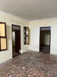 2 BHK Flat In Standalone Building for Rent In Triplicane