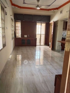 2 BHK Flat In Standalone Building for Rent In Velachery